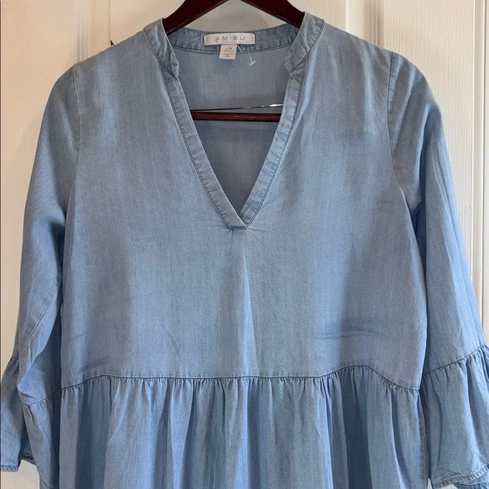 AMISU LIGHT BLUE DENIM DRESS TWO TIERED V NECK 3/4β BELL SLEEVES BOTTOM RUFFLE - Picture 3 of 16